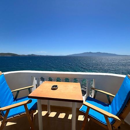 Rock Star-Pllakat Bed & Breakfast Sarande Exterior photo