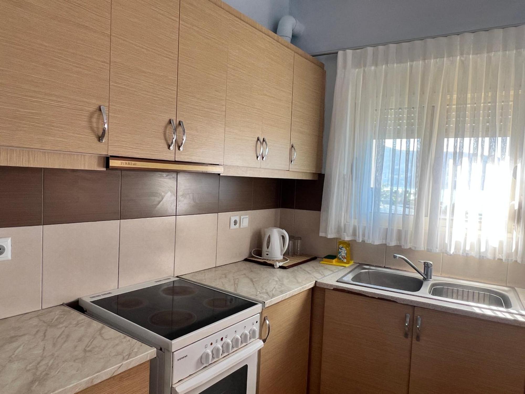 Rock Star-Pllakat Bed & Breakfast Sarande Exterior photo